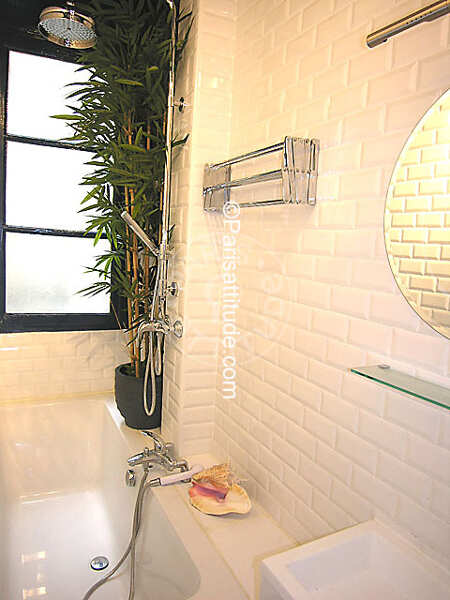 Bathroom Furnished studio alcove - 38m²  - Tour Eiffel - Paris