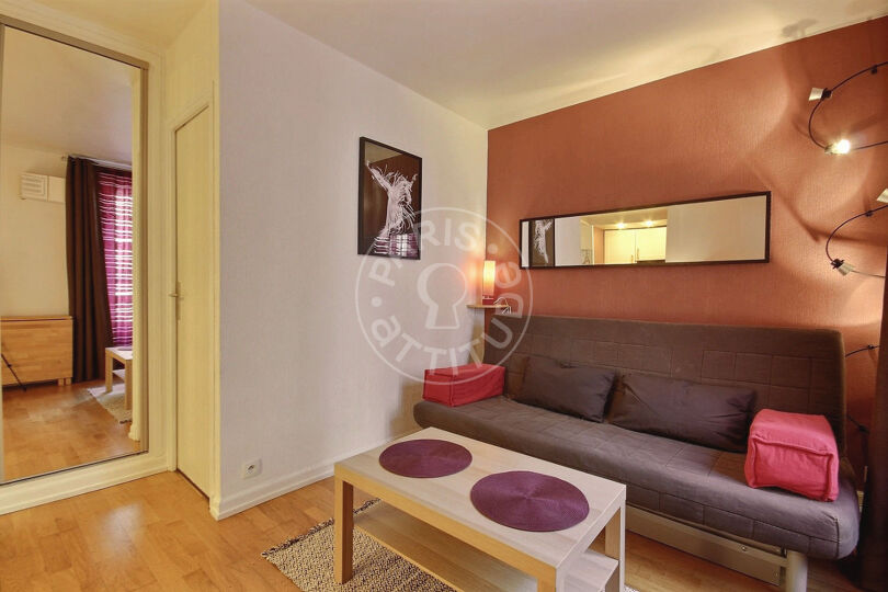 Estudio amueblado - París 75015 - 3502