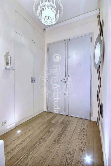 Entrance Furnished apartment - 160m²  - 3 bedrooms - Temple - Paris