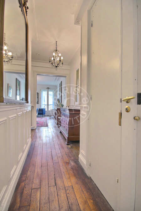 Entrada Piso amueblado - 80m²  - 3 dormitorios - Temple - París