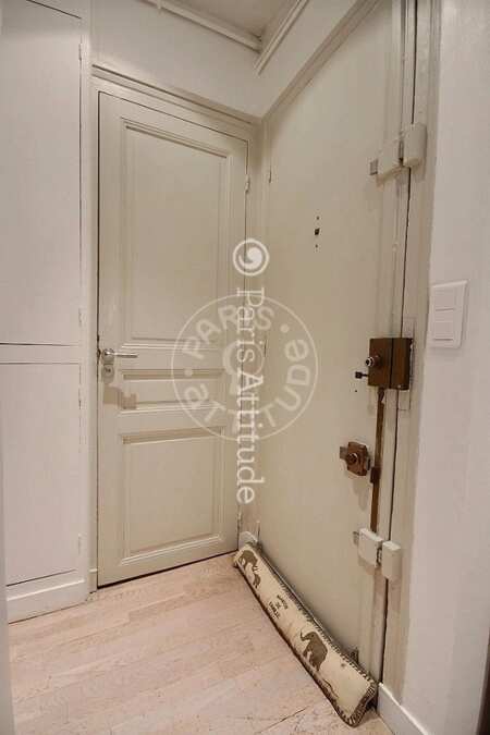 Entrance Furnished apartment - 70m² - 1 bedroom - La Muette / Bois de Boulogne - Paris