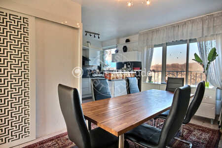 Sala de jantar Apartamento mobilado - 83m²  - 2 quartos - Père Lachaise - Paris