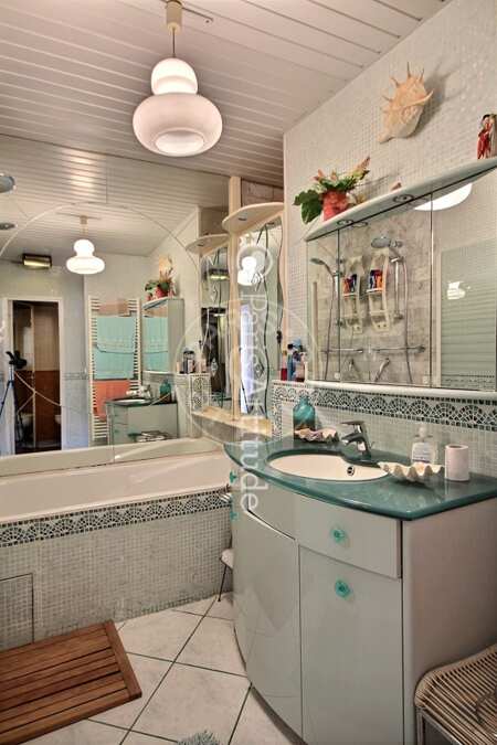 Casa de banho Apartamento mobilado - 83m²  - 2 quartos - Père Lachaise - Paris