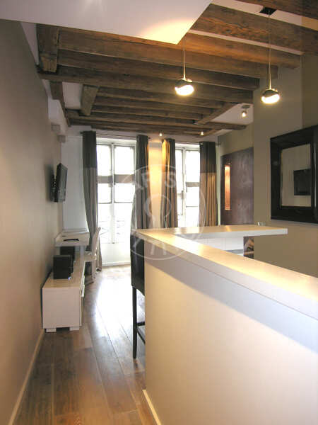 Entrada Quitinete mobilado - 30m²  - Saint-Paul - Paris