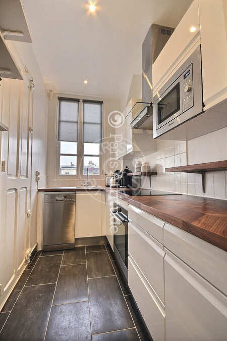 Kitchen Furnished duplex - 100m²  - 3 bedrooms - Porte Maillot / Palais des Congrès - Paris