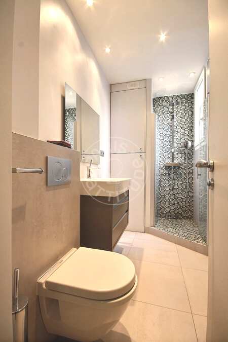 Bathroom Furnished apartment - 45m²  - 1 bedroom - Mirabeau - Paris