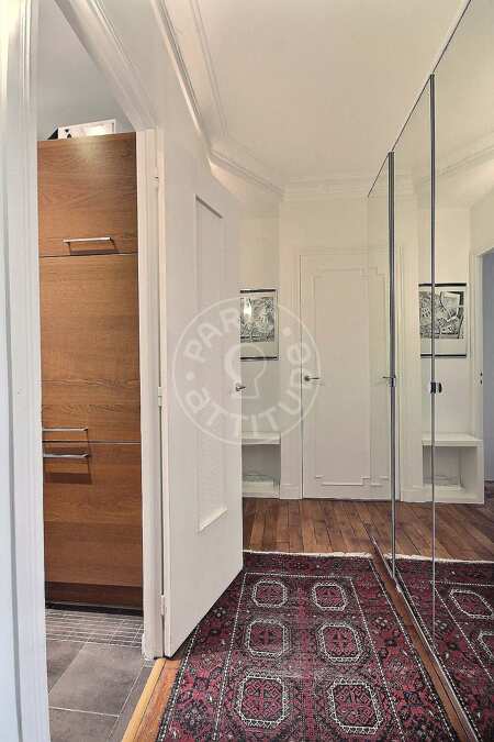 Eingangsbereich Möblierte wohnung - 55m²  - 1 Zimmer - Bir-Hakeim - Paris