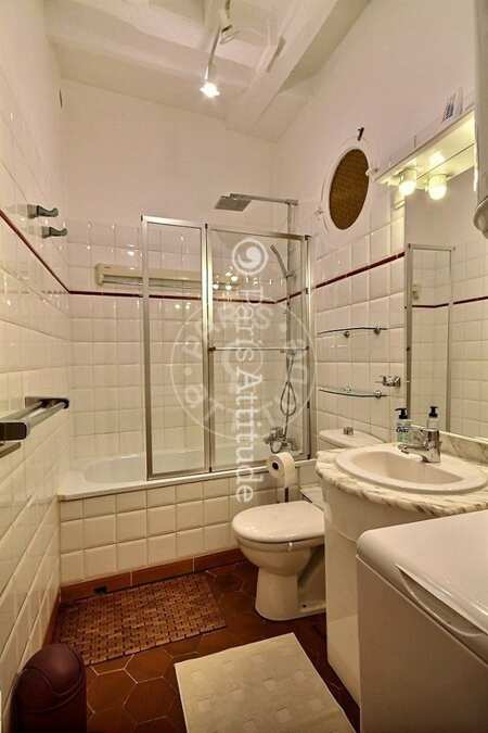 Casa de banho Apartamento mobilado - 49m²  - 2 quartos - Saint-Germain - Paris