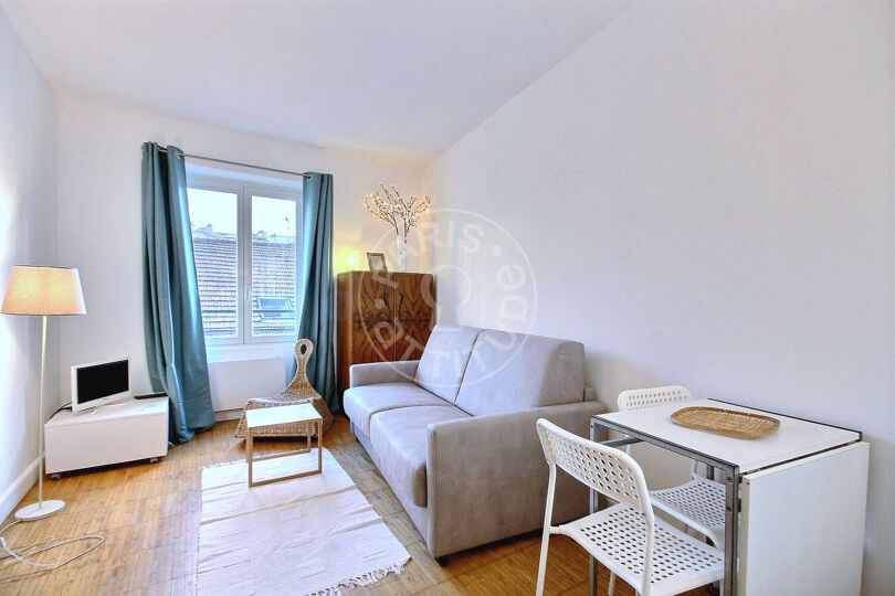 Quitinete mobiliado - Paris 75011 - 4041