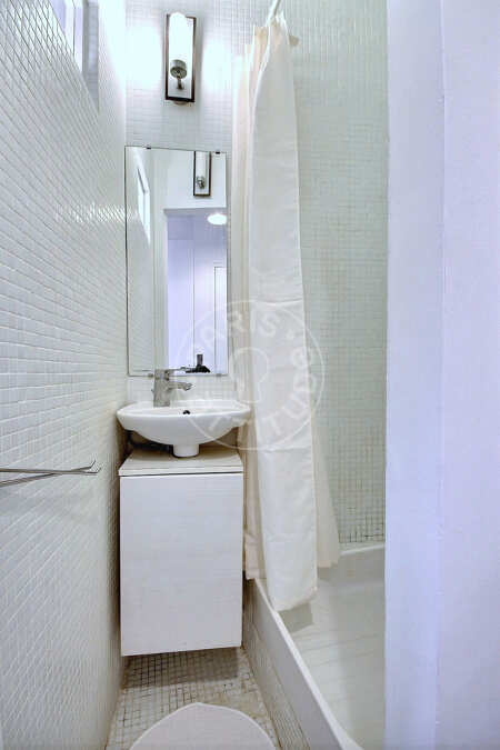 Casa de banho Quitinete mobilado - 18m²  - Bastille - Paris