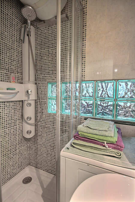 Casa de banho Quitinete mobilado - 27m²  - Bastille - Paris