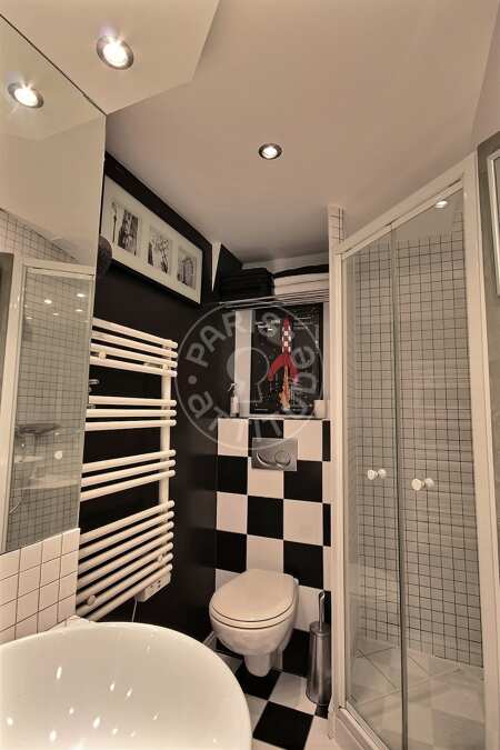 Badezimmer Möblierte studio - 25m²  - Poissonnière - Paris