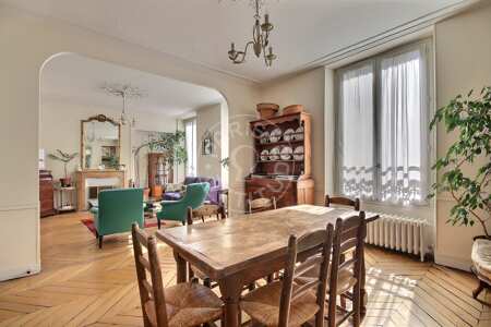 Sala da pranzo Appartamento arredato - 85m²  - 2 locali - Saint Placide - Parigi