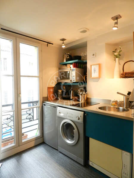 Cuisine Studio meublé - 23m²  - Place Monge - Paris