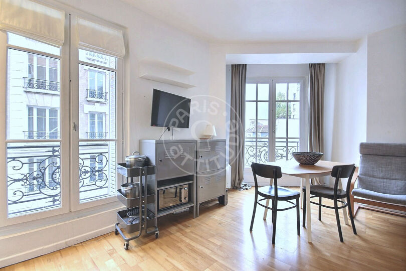 Estudio amueblado - París 75012 - 4220