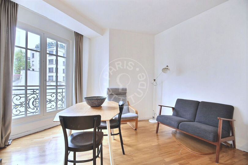 Estudio amueblado - París 75012 - 4220
