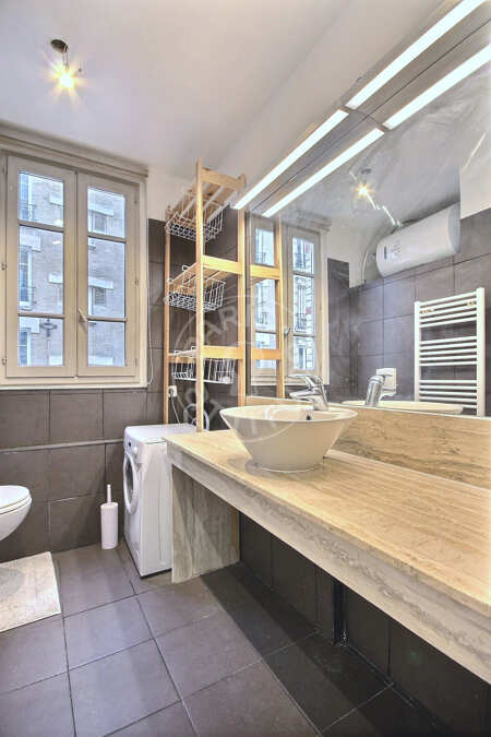 Baño Estudio amueblado - 29m²  - Porte Dorée - París