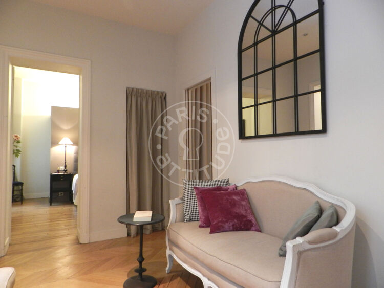 Living room - Furnished 2 bedrooms - Paris 75003 - 4281