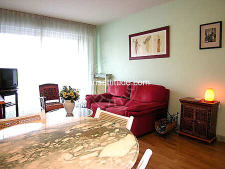 Salon Appartement meublé - 52m²  - 1 chambre - Alésia - Paris