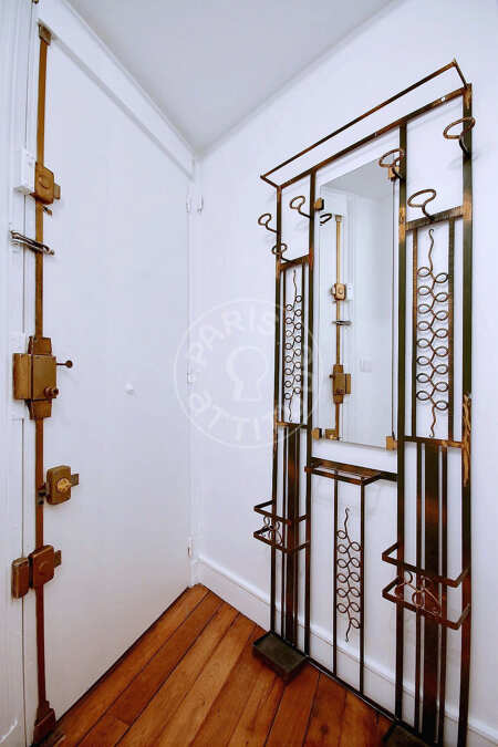 Entrada Piso amueblado - 50m²  - 1 dormitorio - Poissonnière - París