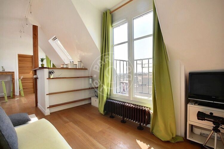 Salon - Studio meublé - Paris 75020 - 4321