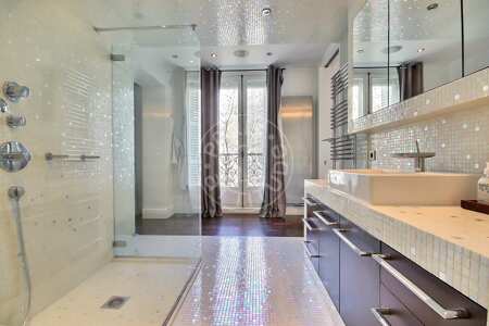 Baño Piso amueblado - 180m²  - 4 dormitorios - Champs-Elysées - París