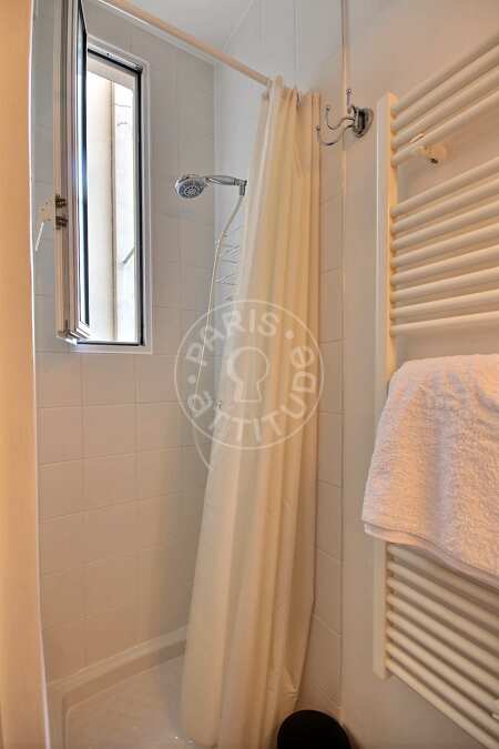 Bathroom Furnished studio - 19m²  - Alésia - Paris