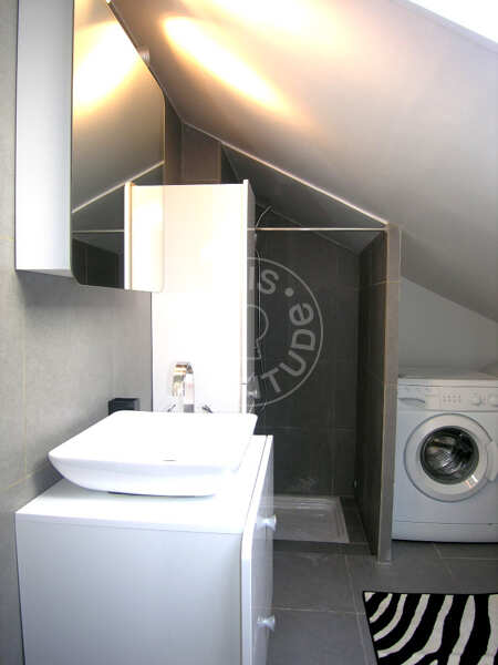 Bathroom Furnished apartment - 36m²  - 1 bedroom - La Muette / Bois de Boulogne - Paris