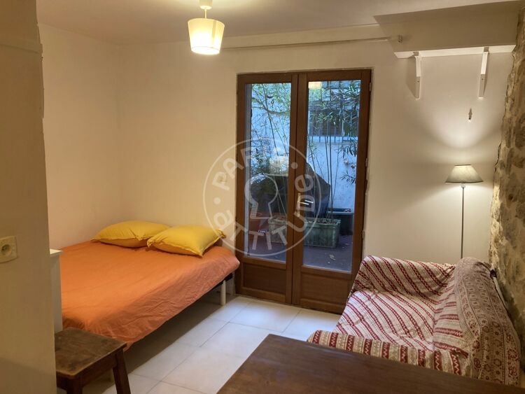 Salotto - Monolocale arredato - Parigi 75010 - 4457
