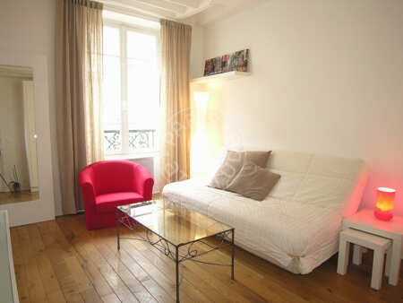 Salon Appartement meublé - 27m²  - 1 chambre - Oberkampf - Paris