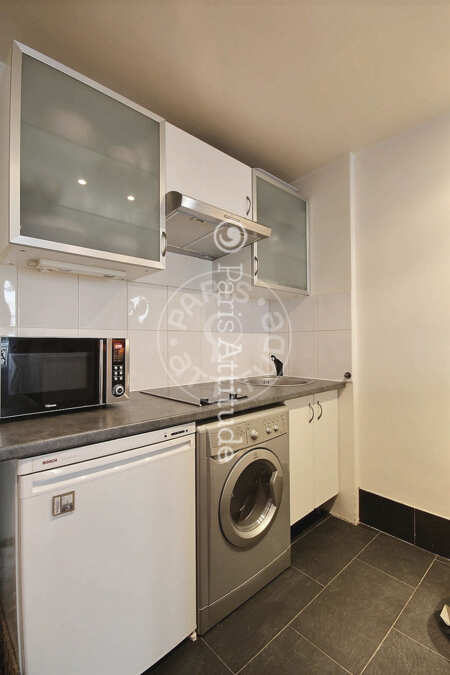 Kitchen Furnished apartment - 55m²  - 2 bedrooms - Tour Eiffel - Paris