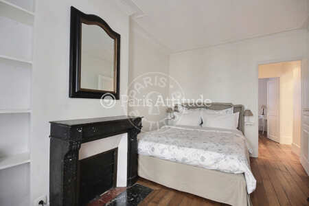 Bedroom Furnished apartment - 55m²  - 2 bedrooms - Tour Eiffel - Paris