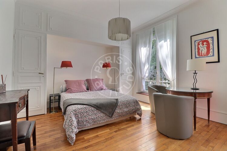 Living room - Furnished studio - Paris 75002 - 4609