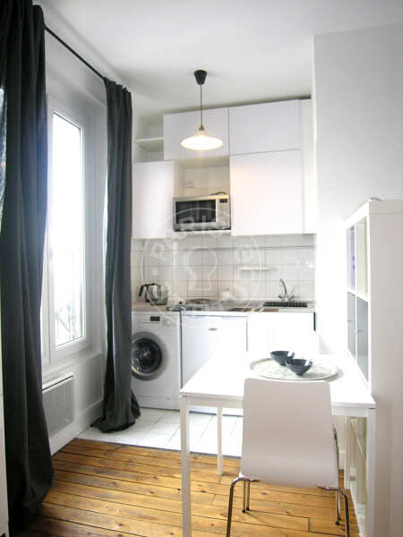 Cuisine Studio meublé - 22m²  - Oberkampf - Paris