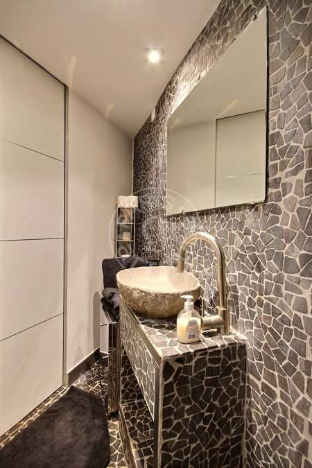 Salle de bain Maison meublée - 240m²  - 5 chambres et plus - Bastille - Paris