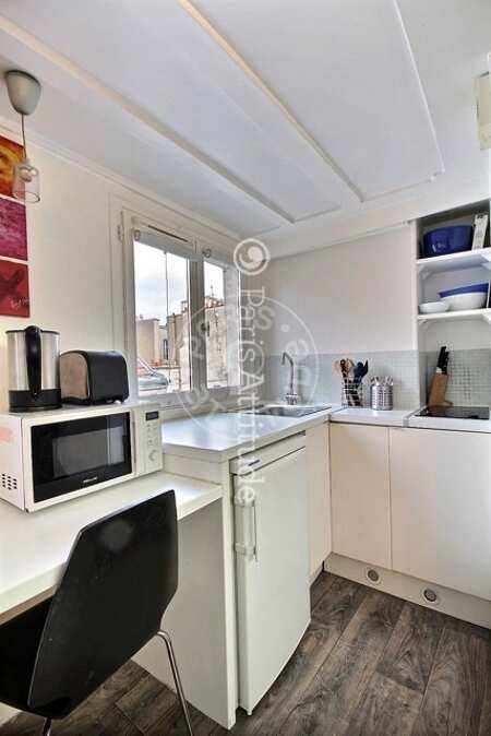 Cuisine Studio meublé - 16m²  - Strasbourg Saint-Denis - Paris