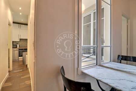 Eingangsbereich Möblierte wohnung - 64m²  - 2 Zimmer - Poissonnière - Paris