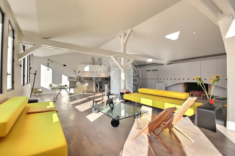 Furnished 3 bedrooms - Paris 75003 - 483