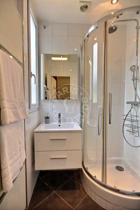 Baño Estudio amueblado - 24m²  - Champs-Elysées - París