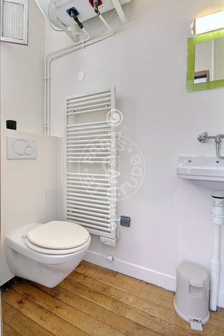 Bathroom Furnished studio - 20m²  - Sacré-Cœur - Paris