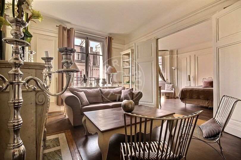 1 dormitorio amueblado - París 75008 - 4874