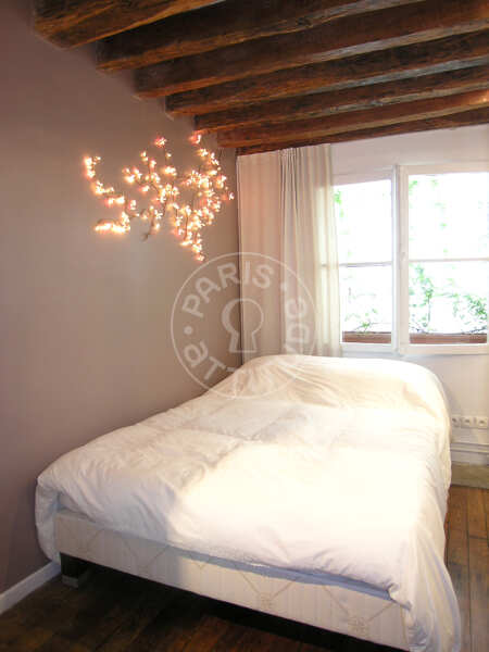 Bedroom Furnished apartment - 43m²  - 1 bedroom - Châtelet - Paris
