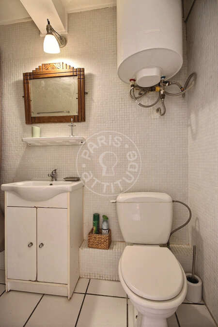 Bathroom Furnished studio - 20m²  - Musée Picasso - Paris