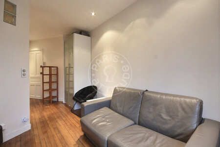 Salon Appartement meublé - 30m²  - 1 chambre - Jules Joffrin - Mairie du 18ème - Paris