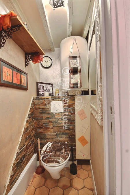 Toilet Furnished duplex - 40m²  - 2 bedrooms - Poissonnière - Paris