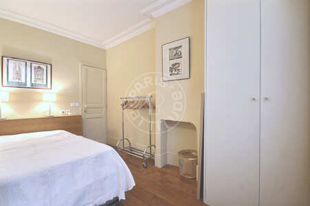 Bedroom Furnished apartment - 30m²  - 1 bedroom - Saint-Germain - Paris