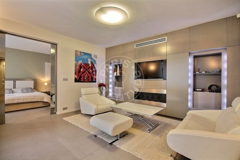 1 dormitorio amueblado - París 75008 - 5017