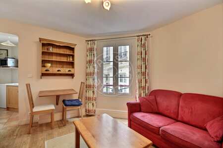 Salotto Appartamento arredato - 24m²  - 1 locale - Pyramides / Palais Royal - Parigi