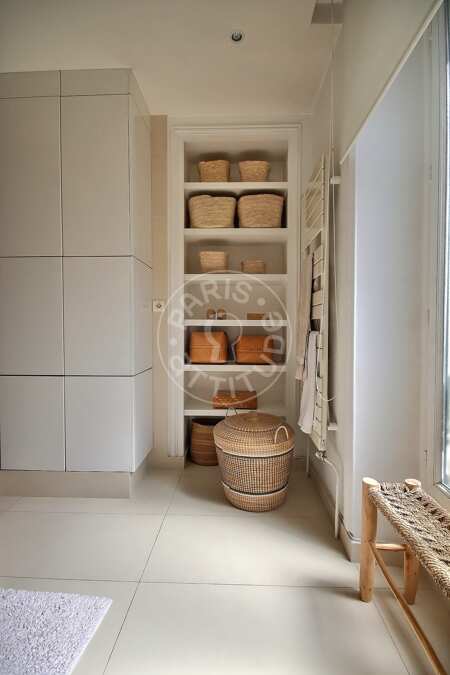 Bagno Appartamento arredato - 107m²  - 2 locali - Saint-Lazare - Parigi