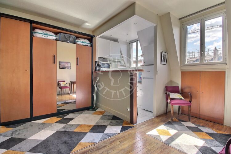 Salon - Studio meublé - Paris 75017 - 5136